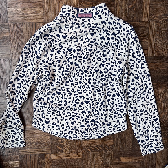 Vineyard Vines leopard print, quarters zip size XSM 5/6 - Picture 3 of 3